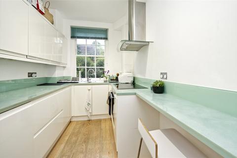 2 bedroom apartment for sale, Matlock Court, London W11