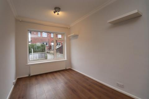 3 bedroom terraced house to rent, Model Terrace, Leeds, West Yorkshire, LS12