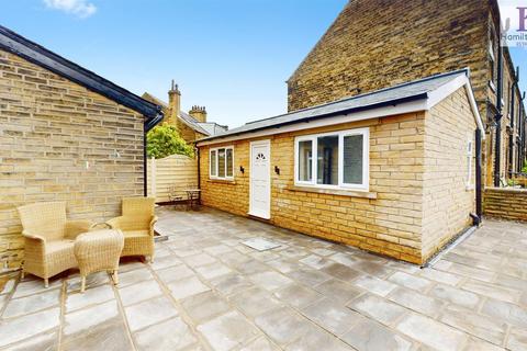 5 bedroom semi-detached house for sale, Stafford Parade, Halifax