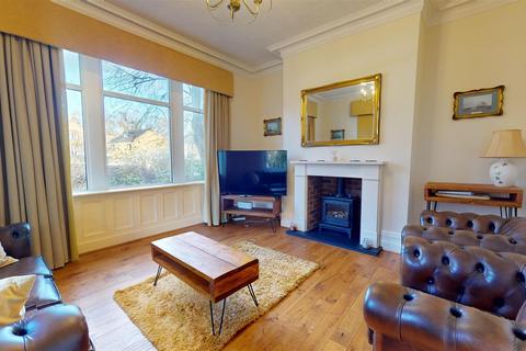 5 bedroom semi-detached house for sale, Stafford Parade, Skircoat Green, Halifax