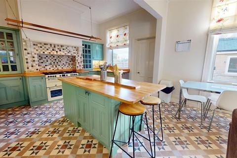 5 bedroom semi-detached house for sale, Stafford Parade, Skircoat Green, Halifax