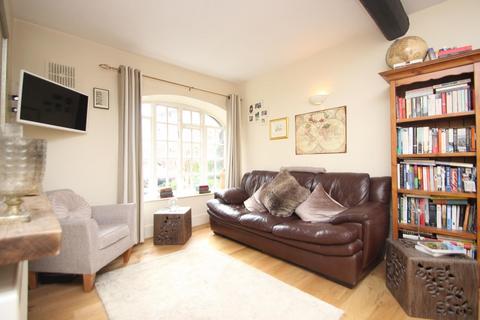 1 bedroom flat to rent, The Coach House, King George Avenue, Chapel Allerton, Leeds, LS7