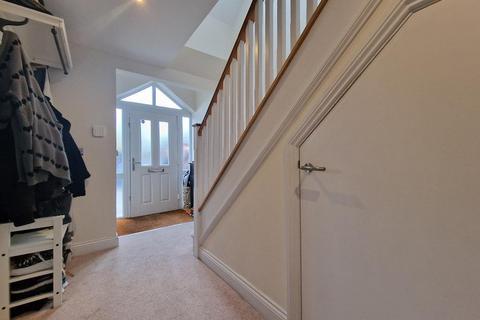 4 bedroom detached house for sale, Bartley Road, Benfleet, Essex, SS7 4DB