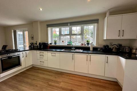 53 Bartley Road, Benfleet, SS7 4DB