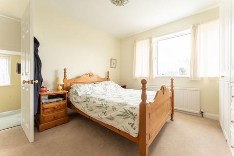 4 bedroom semi-detached house for sale, Station Road, York YO26