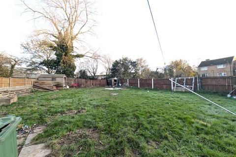 3 bedroom terraced house for sale, Farm Close, Madeley, Telford, Shropshire, TF7