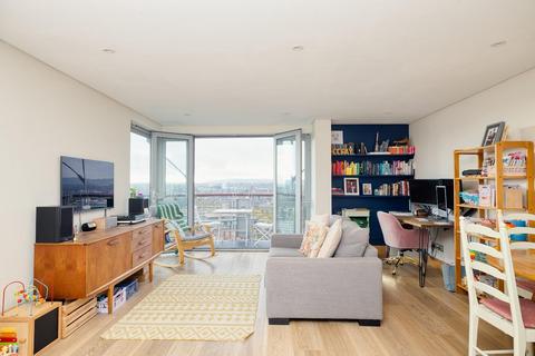 2 bedroom flat for sale, Park Row, City Centre