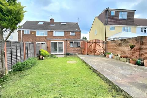 3 bedroom detached house for sale, Stanton Road, Luton, LU4