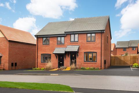3 bedroom end of terrace house for sale, The Tailor at Staverton Lodge, Staverton Road NN11