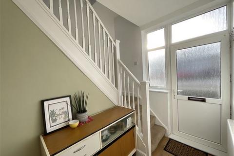 87 Maple Grove, Sheffield, S9 4AQ