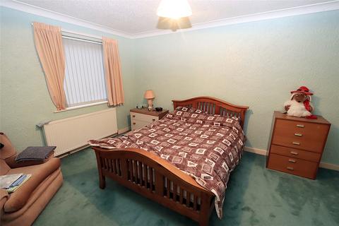 2 bedroom end of terrace house for sale, Coopers Mews, Neath Hill, Milton Keynes, MK14