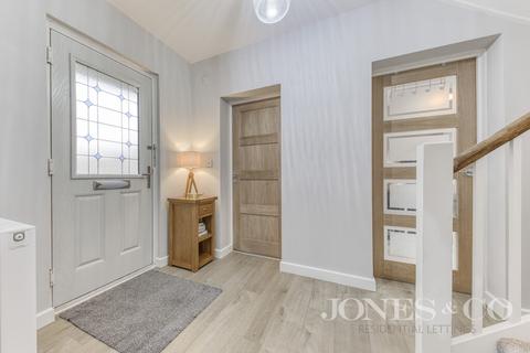 1 Douglas Close, Norwich, NR6 6DH