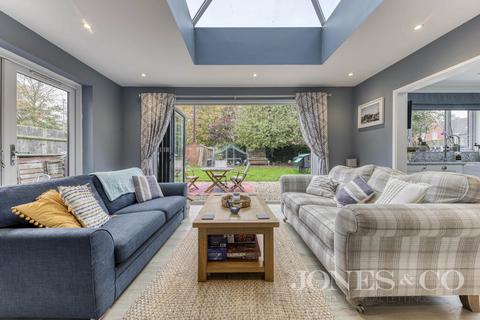 1 Douglas Close, Norwich, NR6 6DH