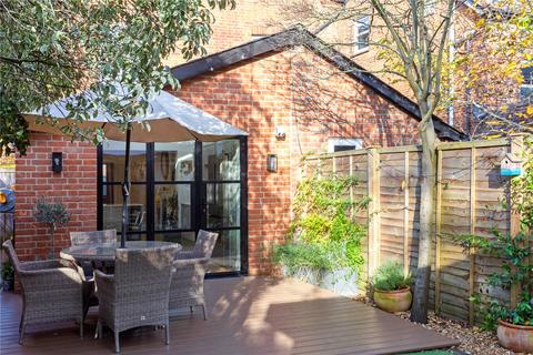 19 Station Road, Marlow, SL7 1NL