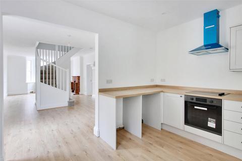 4 bedroom end of terrace house for sale, Forge Road, Tunbridge Wells, Kent, TN4