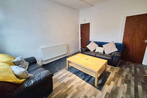 4 bedroom house share to rent, 113 Club Garden Road, Sheffield