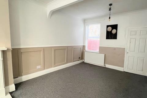 2 bedroom terraced house to rent, McCreton Street, Middlesbrough