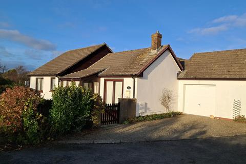 2 bedroom bungalow to rent, Ramsey Gardens, St. Davids, Haverfordwest