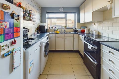 3 bedroom semi-detached house for sale, Windsor Close, North Somerset BS21