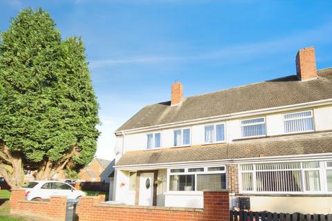 3 bedroom semi-detached house to rent, Commercial Square, Durham DH7