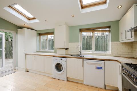 2 Ridley Road, London, SW19 1EU