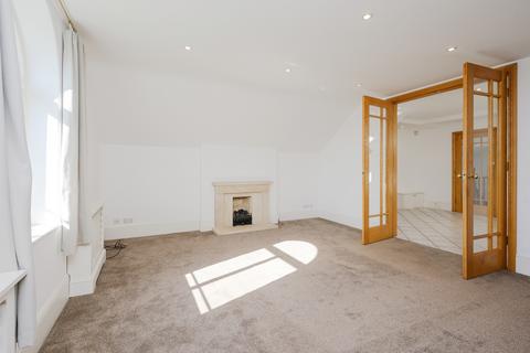 3 bedroom apartment to rent, Sunnyside House, London SW19