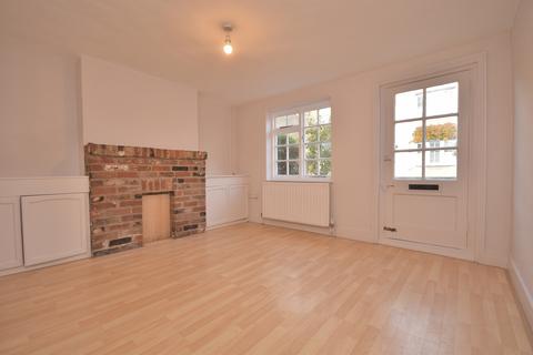 2 bedroom end of terrace house to rent, New Town Road, Hertfordshire CM23