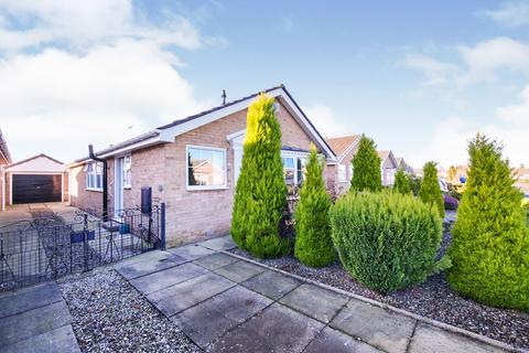 2 bedroom bungalow to rent, Greenshaw Drive, York YO32