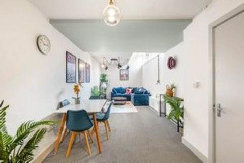 undefined, Old Bank Hse 2 Brocklesby