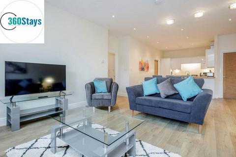 undefined, MH Victoria Hse 02