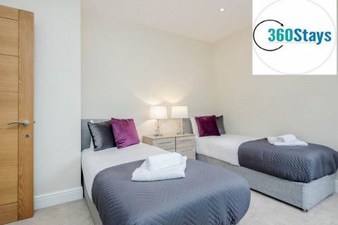 undefined, MH Victoria Hse 03