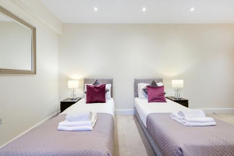 undefined, MH Victoria Hse 04