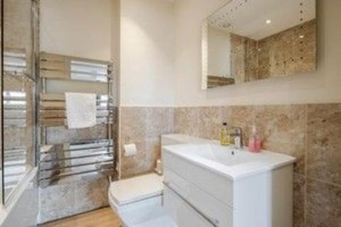 undefined, MH Victoria Hse 06