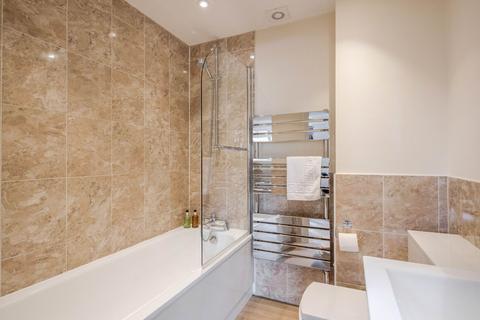 undefined, MH Victoria Hse 06