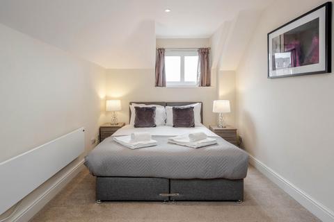 undefined, MH Victoria Hse 06