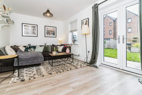 3 bedroom end of terrace house for sale, Woodward Street, Manchester M4