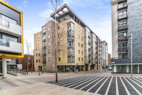 2 bedroom apartment to rent, High Street, Greater Manchester M4