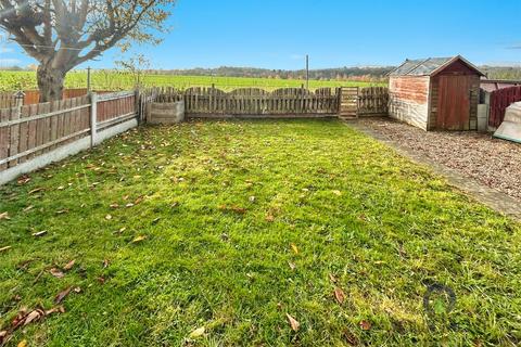 3 bedroom semi-detached house to rent, Windsor Crescent, Barnsley S72