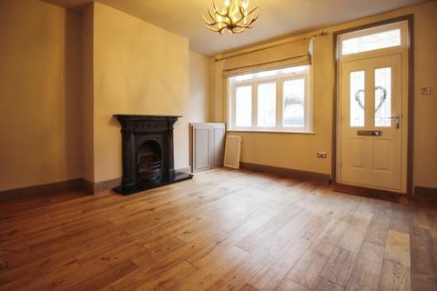 2 bedroom terraced house to rent, River Street, Cheshire SK9