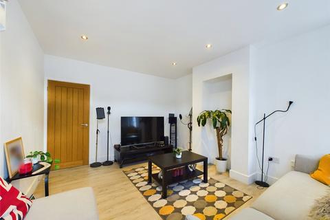 53 Albert Road, Romford, RM1 2PS