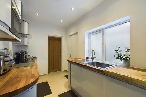 53 Albert Road, Romford, RM1 2PS