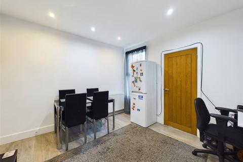 53 Albert Road, Romford, RM1 2PS