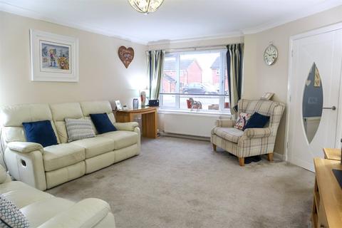 3 Blairhead View, Shotts, ML7 5BQ