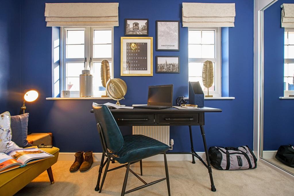 Ideal for a bedroom or home office