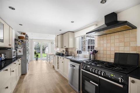 56 Cavendish Road, Cambridge, CB1 3AF