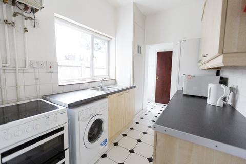 4 bedroom house share to rent, Birmingham B16