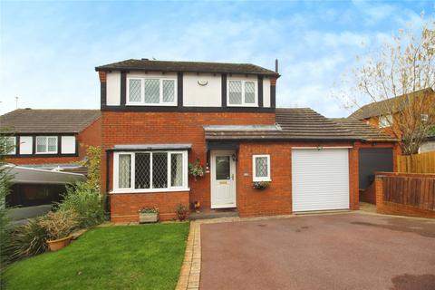 3 bedroom detached house for sale, Tythe Barn Close, Bromsgrove B60