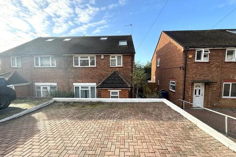 4 bedroom semi-detached house to rent, Worcester Crescent, Mill Hill, NW7