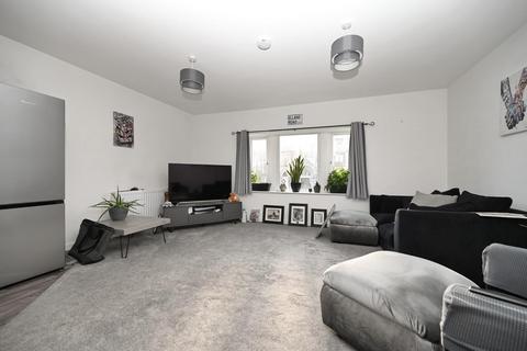 2 bedroom apartment to rent, High Street, Yeadon, Leeds