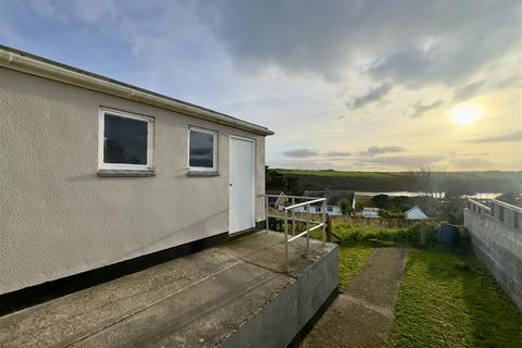 3 bedroom semi-detached house for sale, Trembath Crescent, Newquay TR7